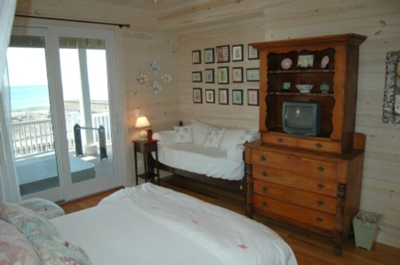 Idyll by the Sea - North Topsail Beach, North Carolina