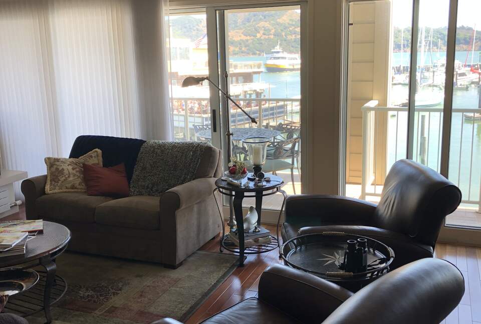 Waterfront Views in Downtown Tiburon - Tiburon, California