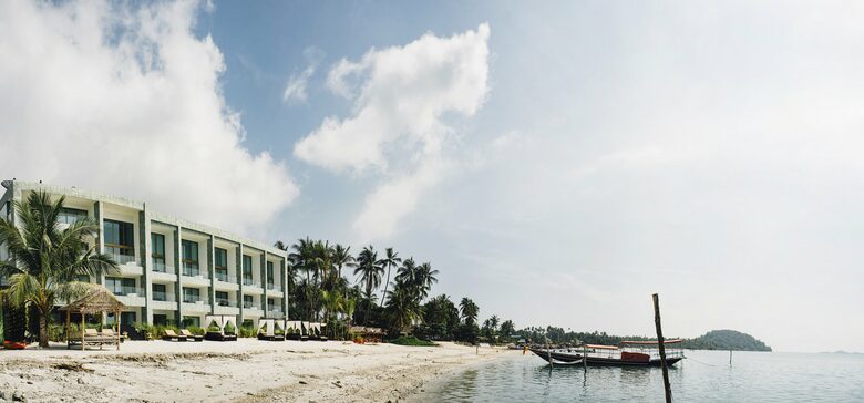 Mezzanine Suite at The Beach Samui - Koh Samui, Thailand