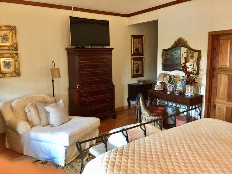 Beautiful Belize Beachfront - Hopkins, Belize