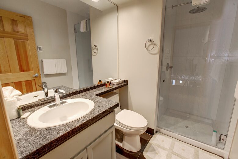 3 Bedroom Townhouse in Whistler Upper Village - Whistler, Canada