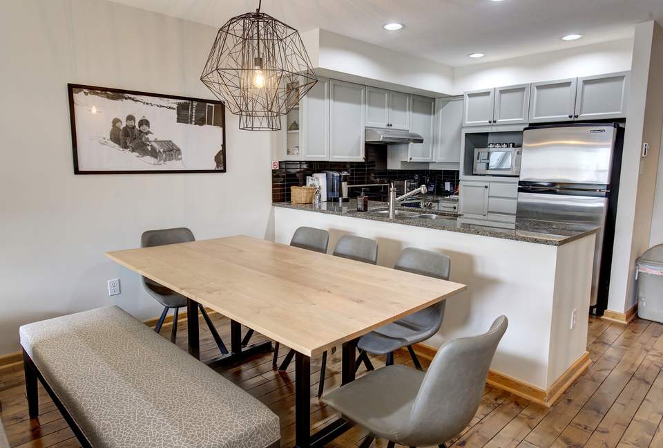 3 Bedroom Townhouse in Whistler Upper Village - Whistler, Canada