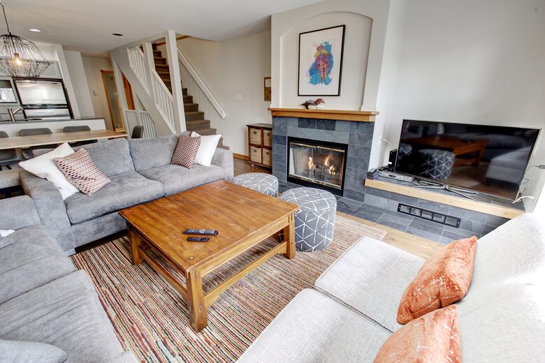 3 Bedroom Townhouse in Whistler Upper Village - Whistler, Canada