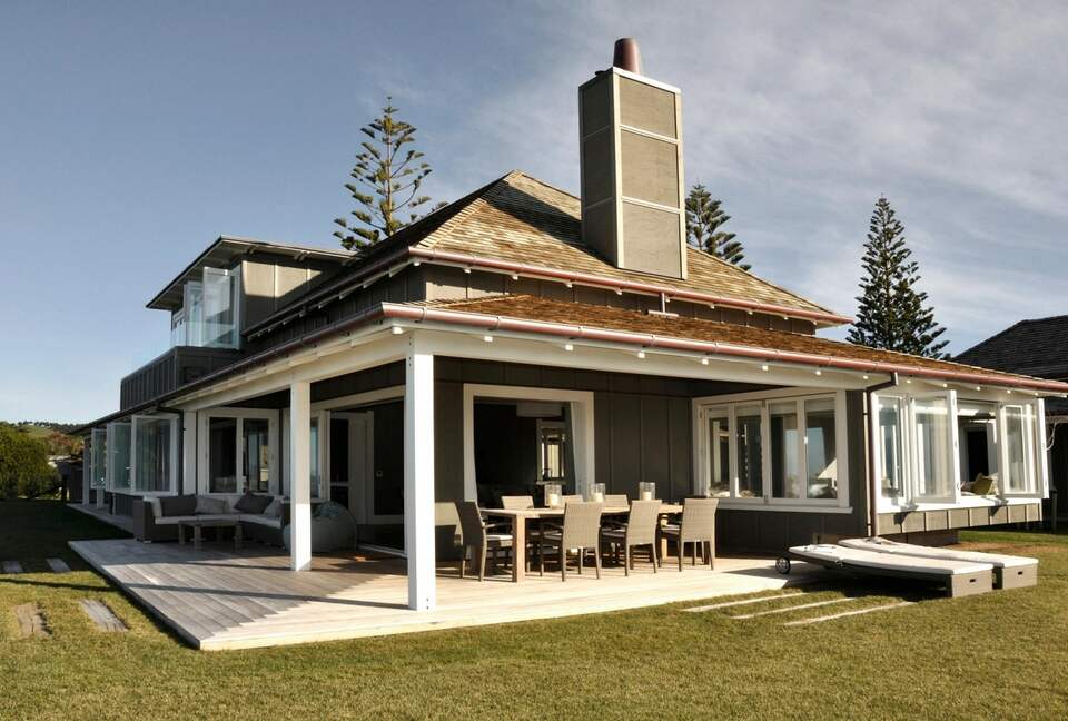 Airini Beach House - Waimarama, New Zealand