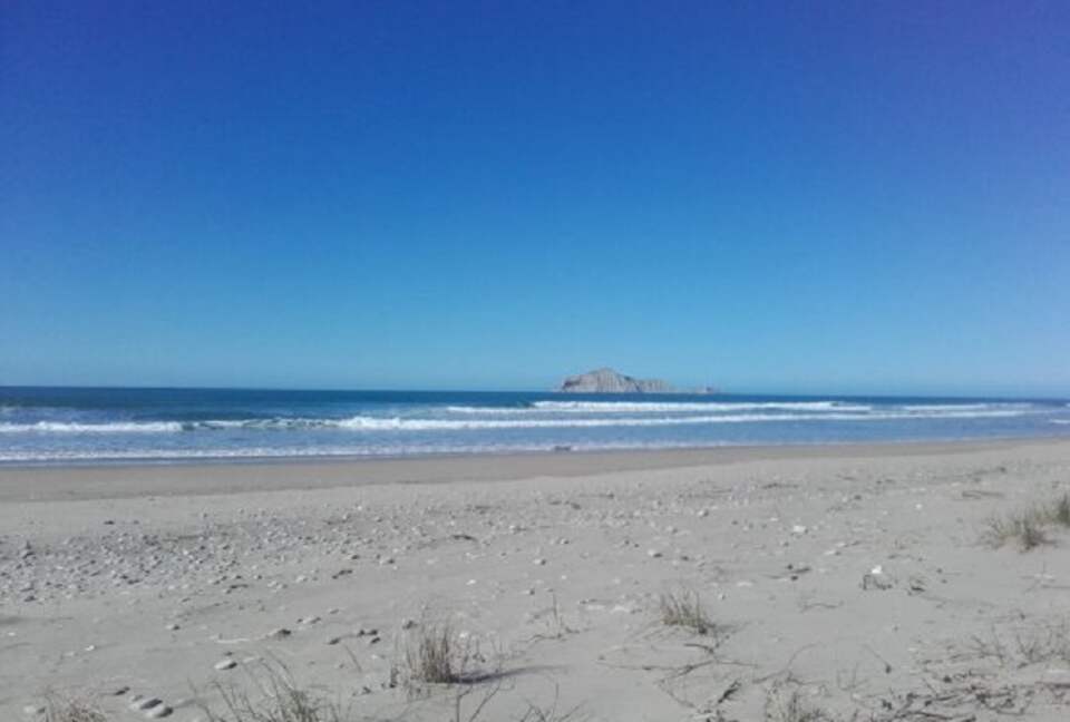 Airini Beach House - Waimarama, New Zealand