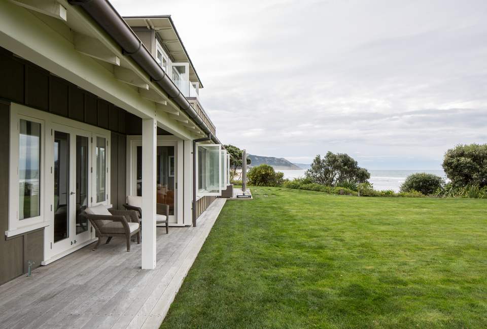 Airini Beach House - Waimarama, New Zealand