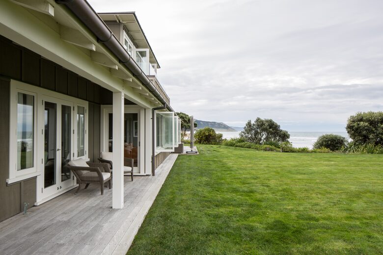 Airini Beach House - Waimarama, New Zealand