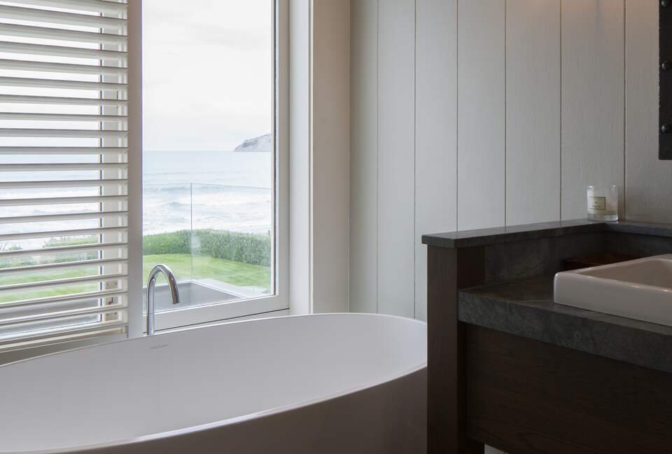 Airini Beach House - Waimarama, New Zealand