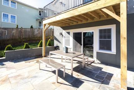 Jefferson Park ' Hoos House - Charlottesville, Virginia