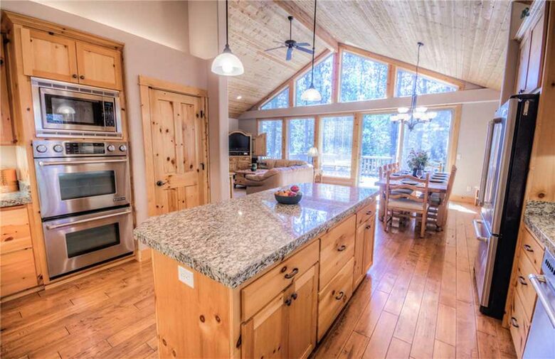 Mountain Oasis in Sunriver, Oregon - Bend, Oregon