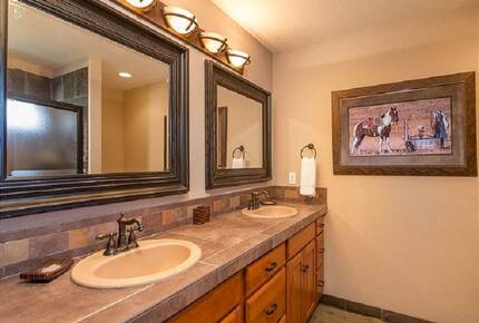 White Elm - Sunriver, Oregon