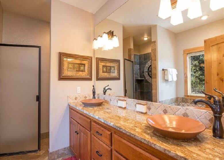 White Elm - Sunriver, Oregon