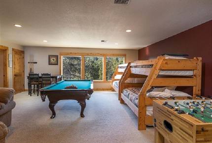 White Elm - Sunriver, Oregon