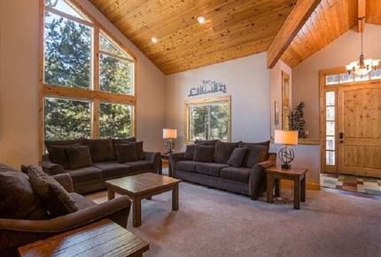 White Elm - Sunriver, Oregon