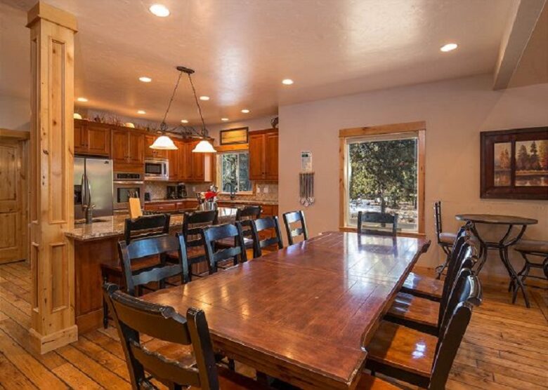 White Elm - Sunriver, Oregon