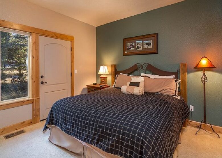 White Elm - Sunriver, Oregon