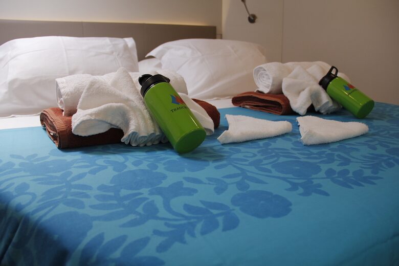 TradeWinds 60ft 5 Cabin Crewed Catamaran Luxury Class - French Polynesian Sailing Vacation - Raiatea island, French Polynesia