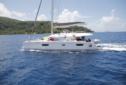 TradeWinds 60ft 5 Cabin Crewed Catamaran Luxury Class - French Polynesian Sailing Vacation - Raiatea island, French Polynesia