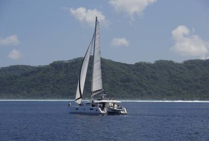 TradeWinds 60ft 5 Cabin Crewed Catamaran Luxury Class - French Polynesian Sailing Vacation - Raiatea island, French Polynesia