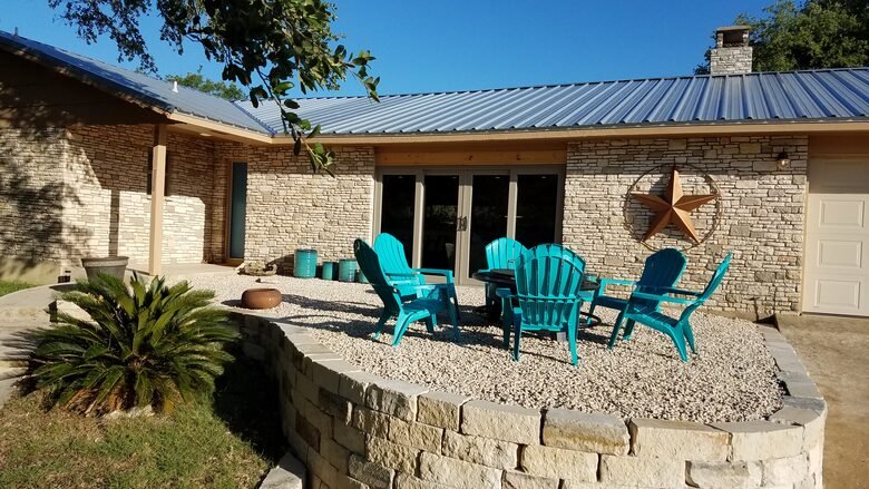 The Stonehouse at Canyon Lake - Canyon Lake, Texas