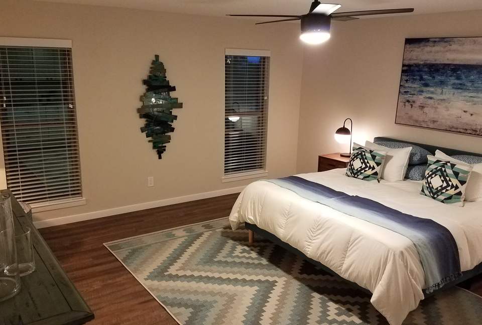 The Stonehouse at Canyon Lake - Canyon Lake, Texas