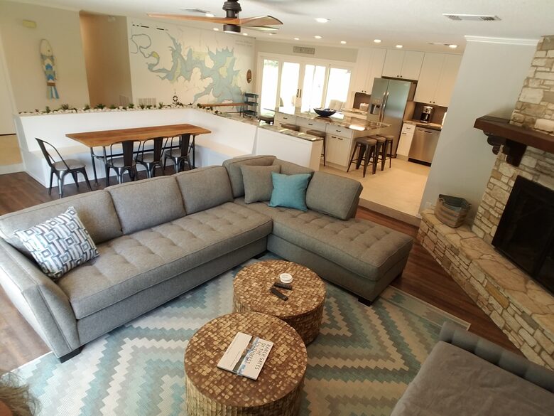 The Stonehouse at Canyon Lake - Canyon Lake, Texas