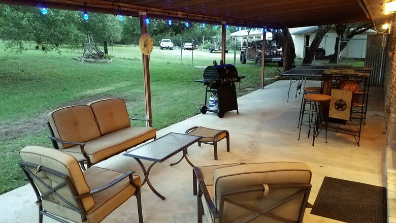 The Stonehouse at Canyon Lake - Canyon Lake, Texas