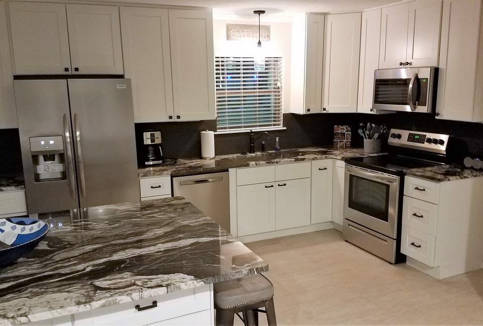 The Stonehouse at Canyon Lake - Canyon Lake, Texas