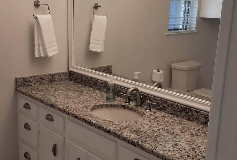 The Stonehouse at Canyon Lake - Canyon Lake, Texas