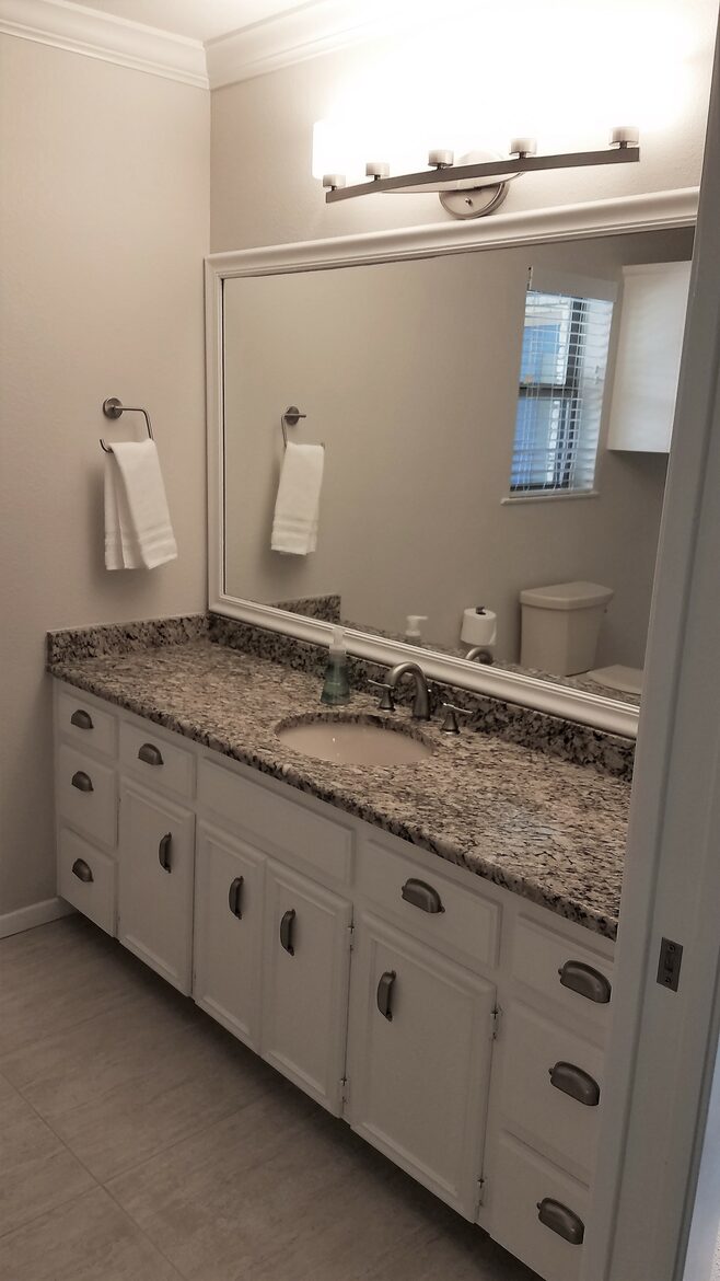 The Stonehouse at Canyon Lake - Canyon Lake, Texas