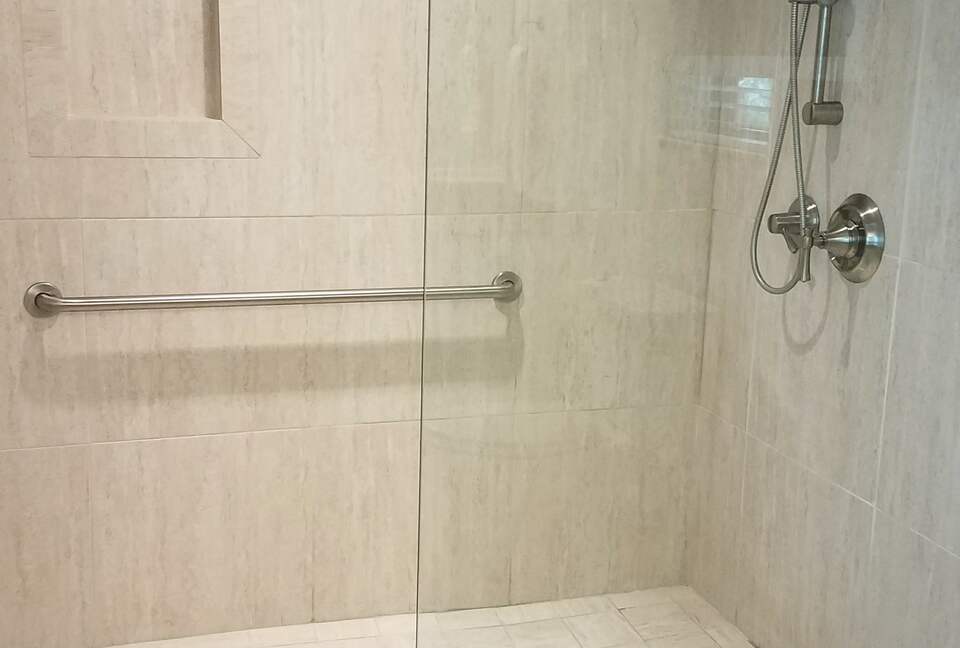 The Stonehouse at Canyon Lake - Canyon Lake, Texas