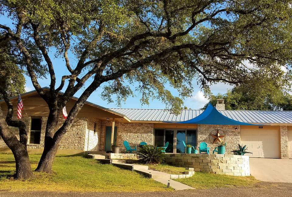 The Stonehouse at Canyon Lake - Canyon Lake, Texas