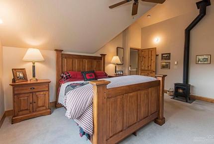 Sherman Cottage - Camp Sherman, Oregon