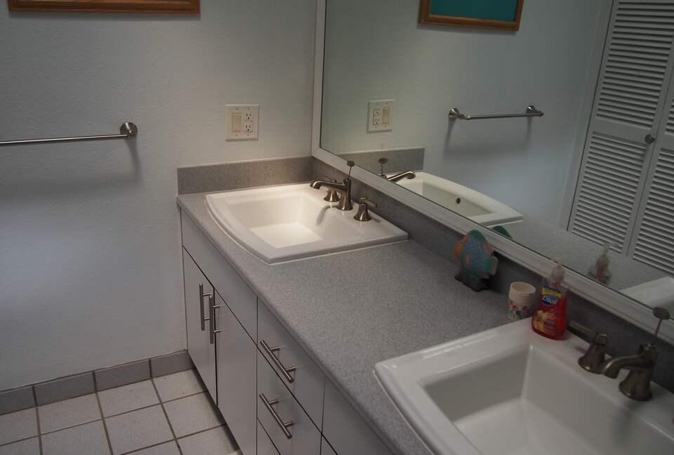 Makaha Valley - Waianae, Hawaii