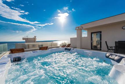 Luxury Penthouse - Mandre, Croatia