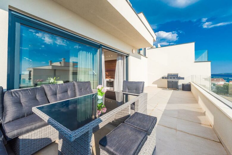 Luxury Penthouse - Mandre, Croatia