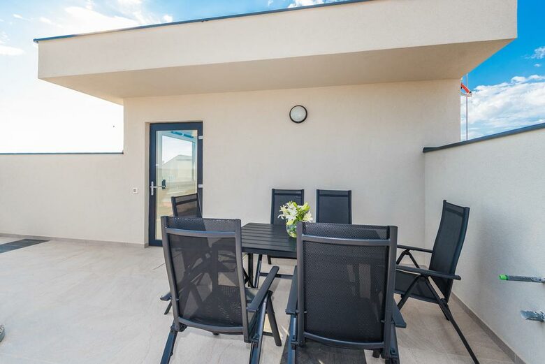 Luxury Penthouse - Mandre, Croatia