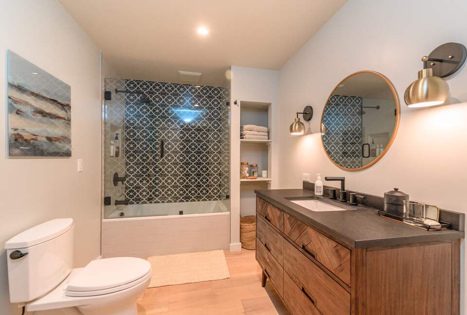 Modern Napa Farmhouse - Angwin, California