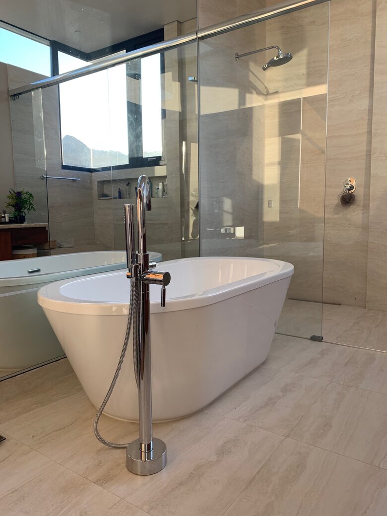 Designer House in La Paz, Bolivia - La Paz, Bolivia