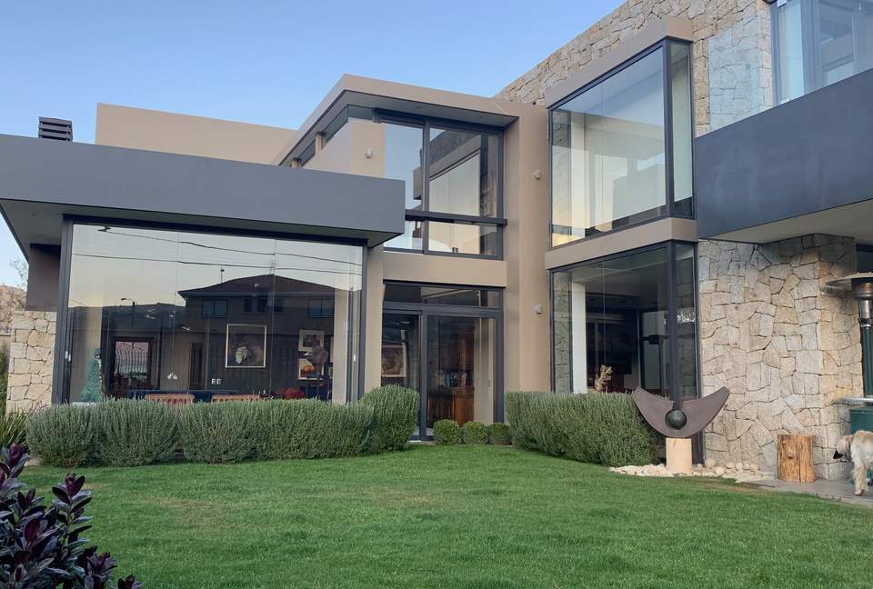 Designer House in La Paz, Bolivia - La Paz, Bolivia