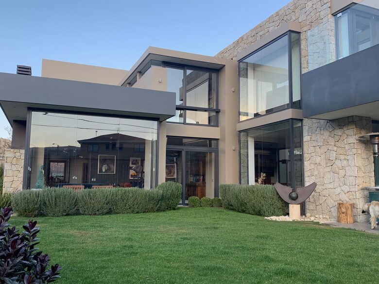 Designer House in La Paz, Bolivia - La Paz, Bolivia