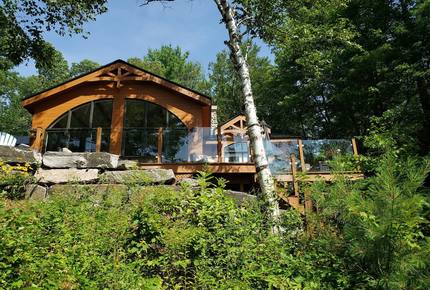 Sunset Luxury Cottage - Minden, Canada