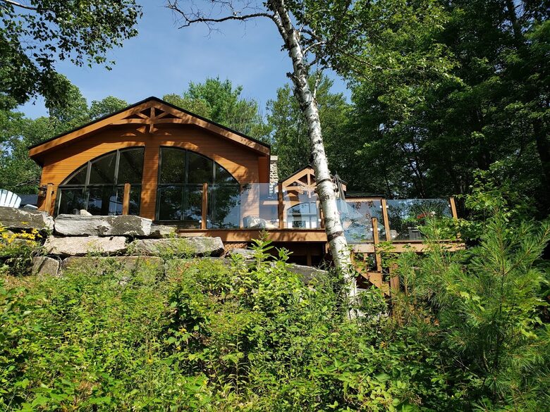 Sunset Luxury Cottage - Minden, Canada