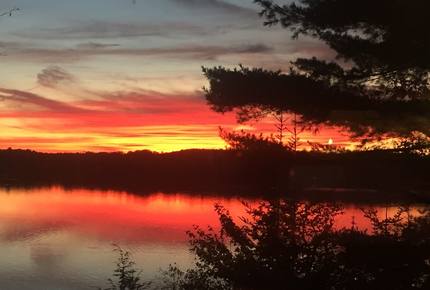 Sunset Luxury Cottage - Minden, Canada