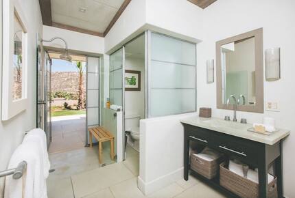 Flora Farms - Hillside Hayloft - Guest House - San José del Cabo, Mexico