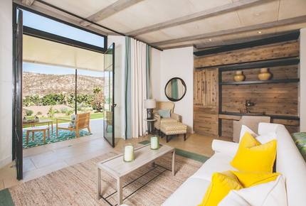 Flora Farms - Hillside Hayloft - Guest House - San José del Cabo, Mexico