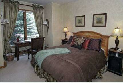 Arrowhead Village Escape - Edwards, Colorado