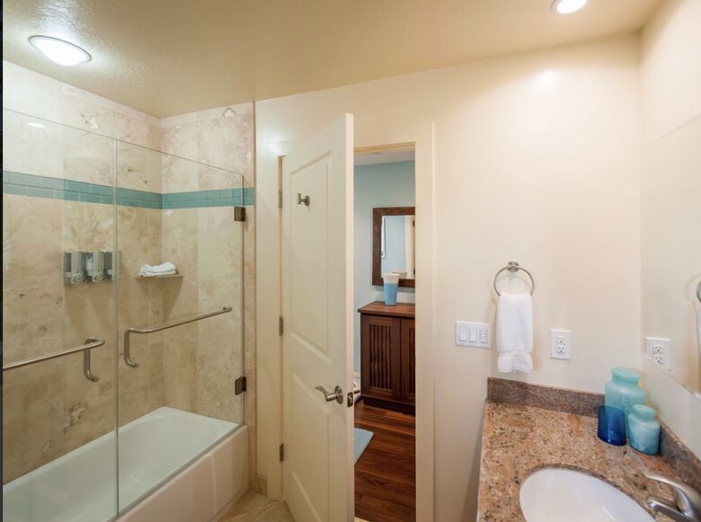 Oyster Cove Cottage - Tomales Bay, California