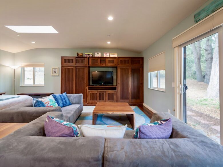 Oyster Cove Cottage - Tomales Bay, California