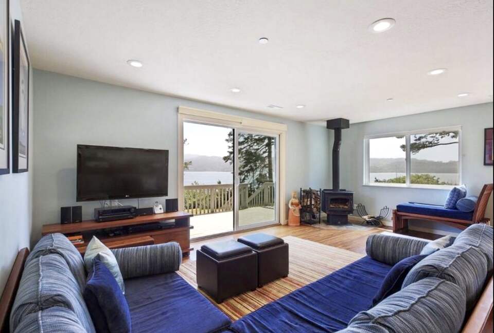 Oyster Cove Cottage - Tomales Bay, California